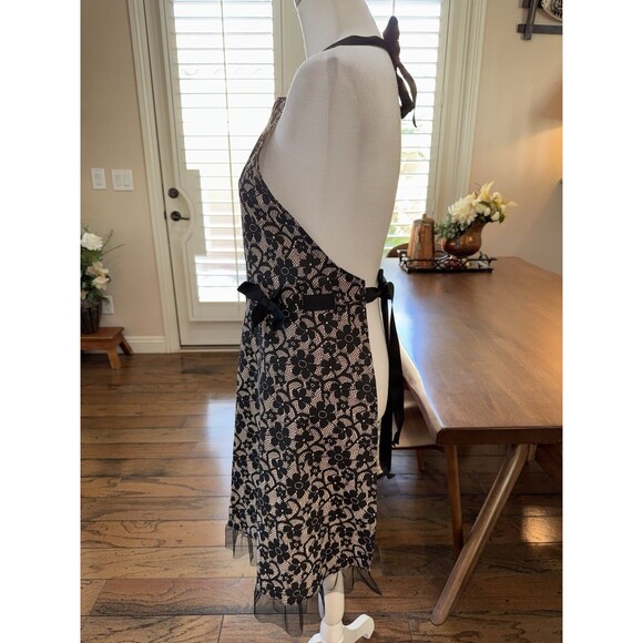 Kay Dee Designs Black Lace Floral Apron Retro Pin-Up Hostess Style Chic Kitchen - Picture 4 of 11